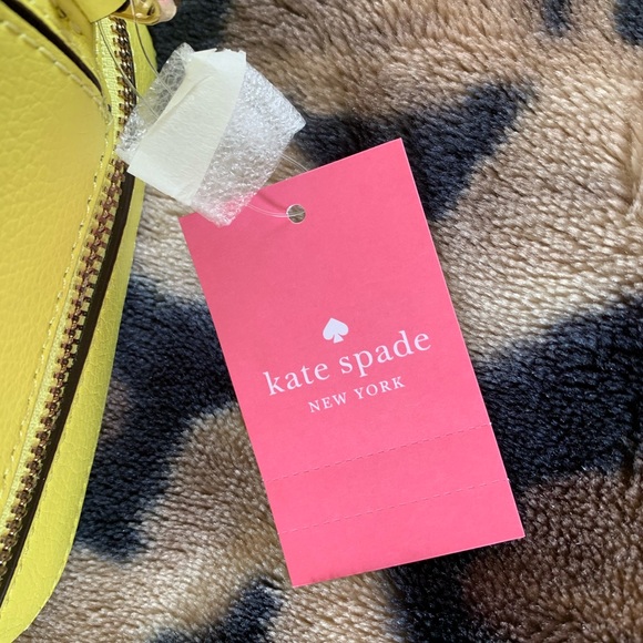 🌺HP🌺 Kate Spade Maddy Camera Bag (LimeLight) - Picture 9 of 13